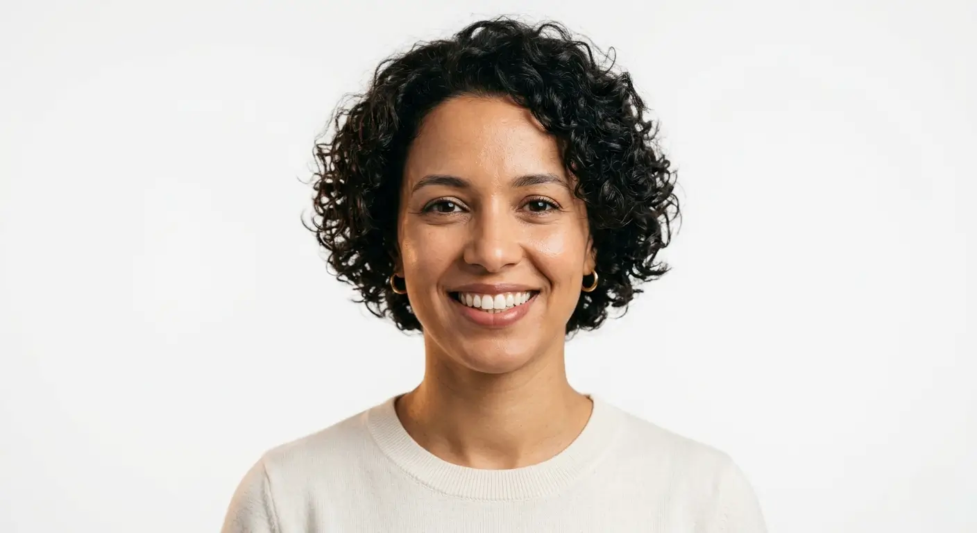 Patiente souriante au Centre Dentaire PANORAMA, Casablanca